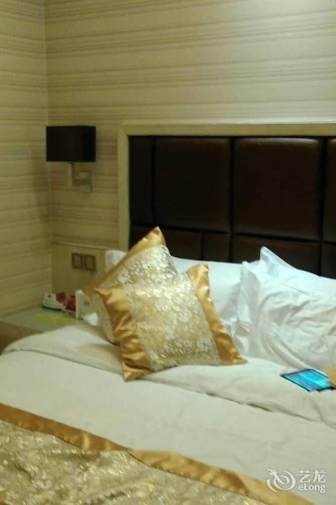 Days Inn Hotspring Xiamen Exterior foto