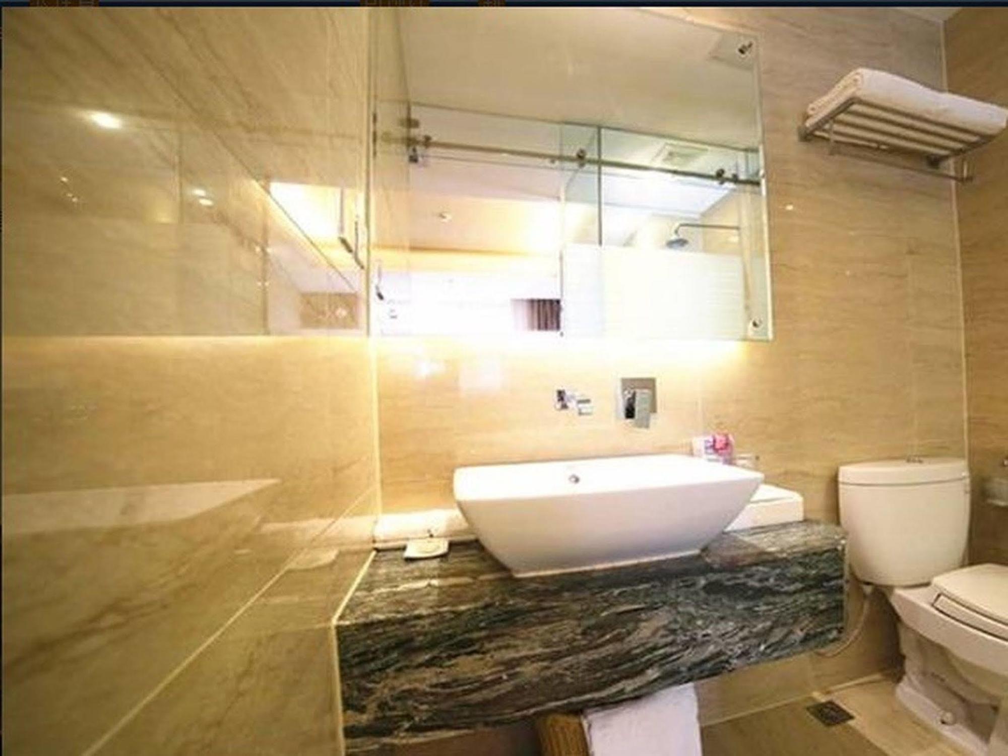 Days Inn Hotspring Xiamen Exterior foto
